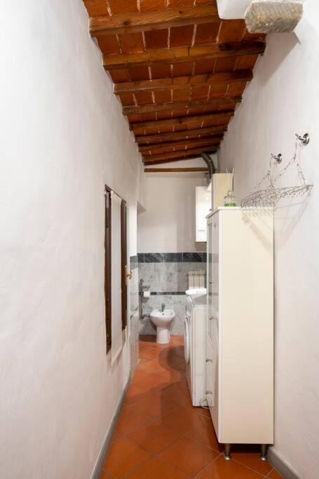 Keys Of Italy - Serragli 55 - Stile Rustico Rinascimentale In Oltrarno Florence Exterior photo